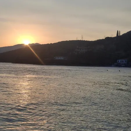 Filothei Mountain & Sea فيلة